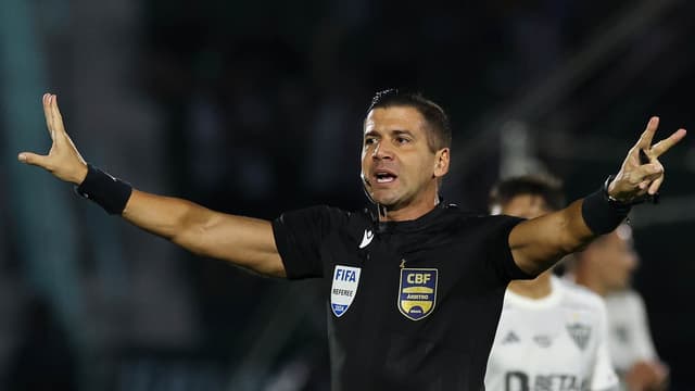 CBF define árbitro para clássico entre Inter e Grêmio