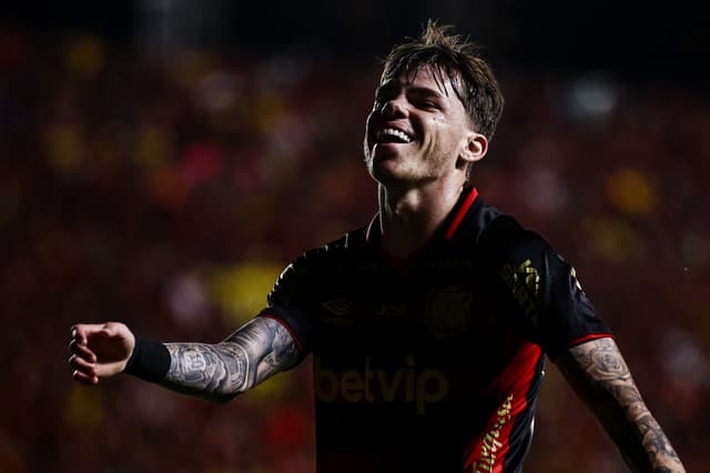 Série B: Goiás vence Santos, e Sport se aproxima da liderança