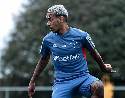 Dorival Júnior aponta craque do Cruzeiro no ‘radar’ da seleção; veja