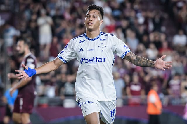 Cássio salva e o Cruzeiro vai para a final da Sul-Americana