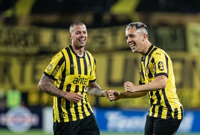 Alerta ligado? Peñarol já fez cinco gols numa mesma partida em 2024