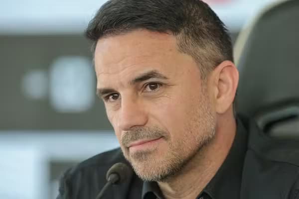 Caetano quebra o silêncio e diz a verdade sobre retorno ao Atlético