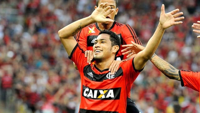 Ex-artilheiro do Flamengo vai jogar na 2ª divisão do Pará