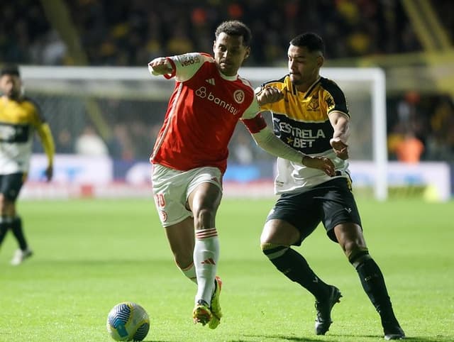 Internacional x Criciúma: onde assistir, horário e prováveis escalações pela 32ª rodada do Brasileirão