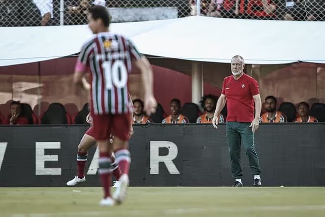Fluminense inicia contra o Grêmio sequência crucial na temporada