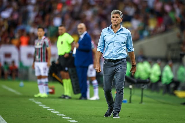 Renato pede time de 1 bilhão no Grêmio: “Aí vocês vão ver bom futebol”