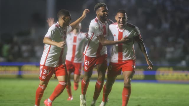 Melhor do returno, Inter quebra invencibilidade do Vasco em São Januário