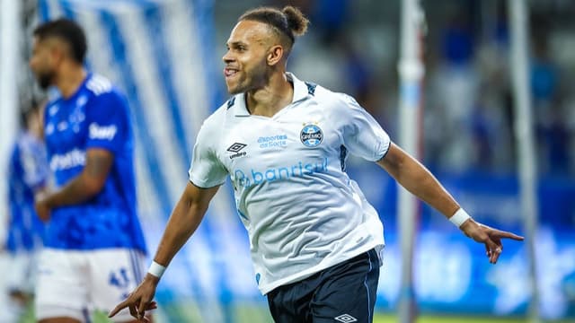 Gigante espanhol quer tirar Braithwaite do Grêmio, diz jornal