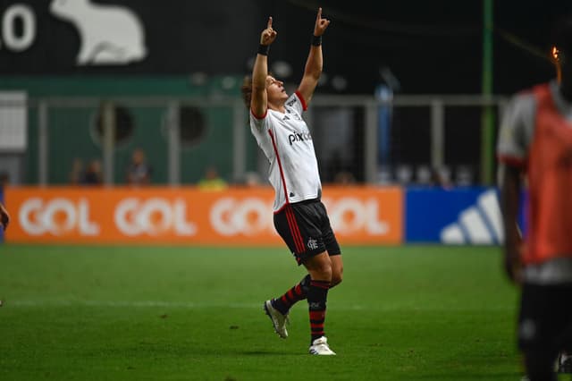 David Luiz revela o que disse à Marlon antes de marcar gol da vitória do Flamengo