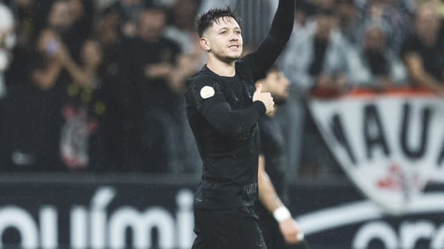 Rodrigo Garro, do Corinthians, lidera estatística curiosa no Brasileirão