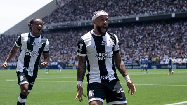 Memphis Depay pode deixar o Corinthians por causa de impeachment; entenda