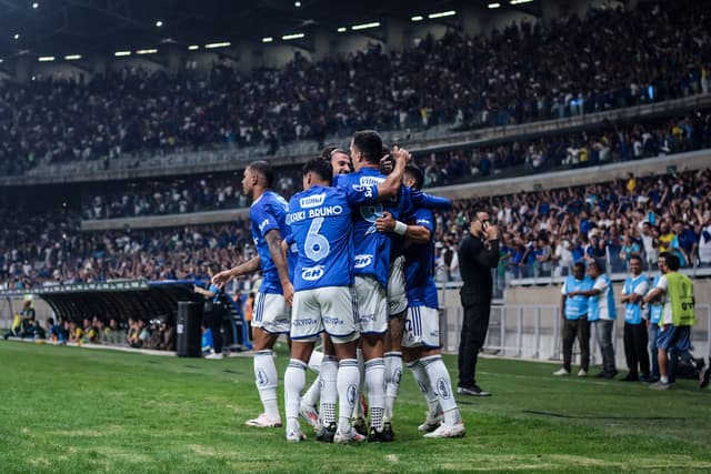 Cruzeiro sabe de ‘armadilha argentina’ e pode reparar pesadelo vivido há 15 anos atrás