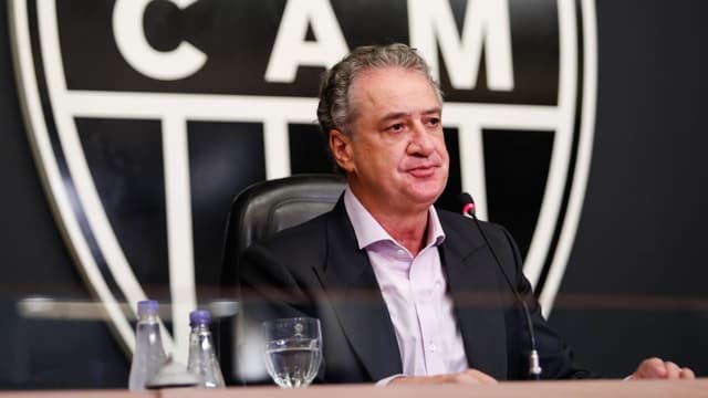 Atlético paga dívida de quase dez anos e ídolo celebra