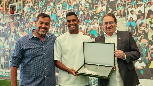 Quem é JP Sampaio, dirigente do Palmeiras desejado pelo Flamengo