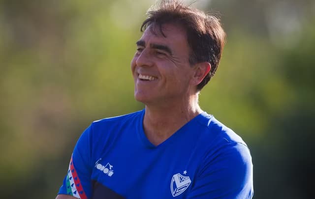 Quinteros recusa proposta, e Santos completa um mês sem treinador
