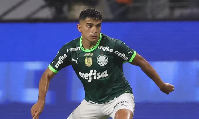 Reforço do Palmeiras poderá finalmente ‘estrear’ após um ano