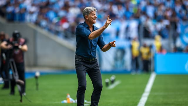 Renato não se cala e ataca treinadores portugueses no Brasil