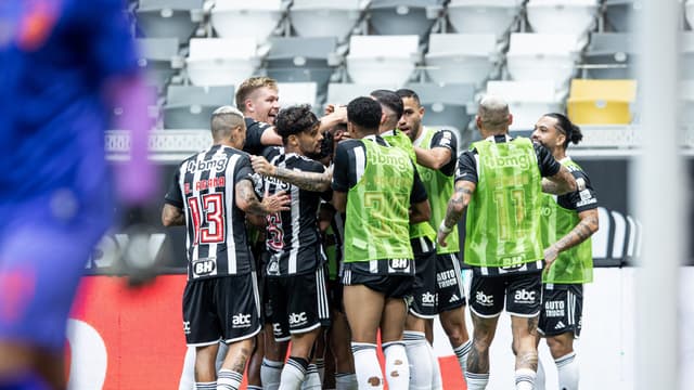 Jogador do Atlético tem caminhão de mudança roubado no Rio