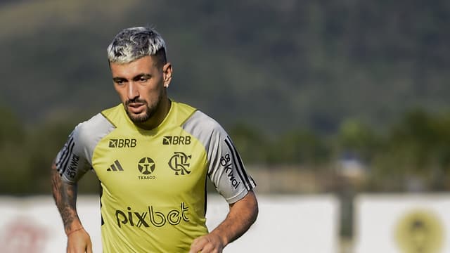 Arrascaeta abriu o jogo e disse onde quer se aposentar do futebol