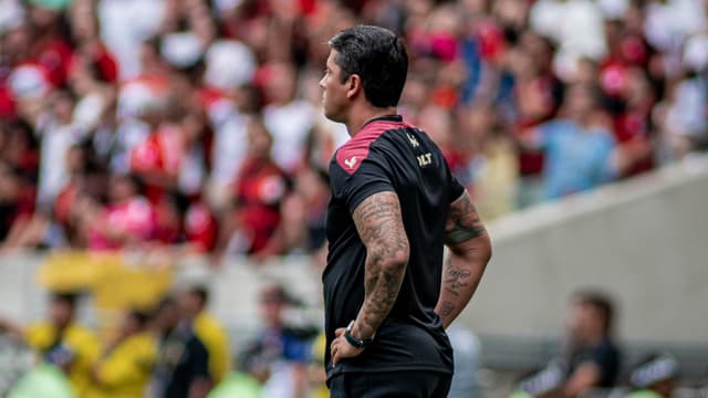 Athletico, Grêmio e Vasco definem alvo e presidente responde: ‘Não quer sair’