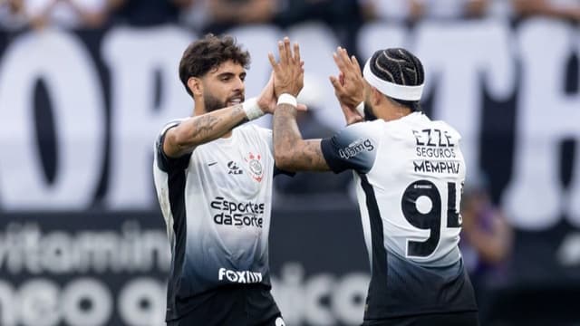 Memphis e Yuri Alberto aparecem em top-5 de lista; chileno lidera