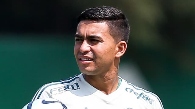 Dudu, Gabigol e mais nove que podem assinar de graça em 2024; veja