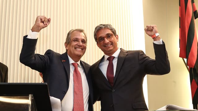 Flamengo se assusta com dólar, altera planos e início de 2025 pode ter outros rumos