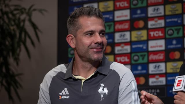 Galo desembolsa milhões por zagueiro e torcedores dividem opiniões
