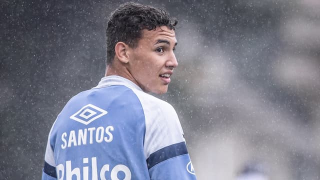 Mais um retorno: Santos acerta volta de Deivid Washington
