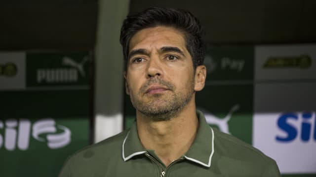 Ex-Palmeiras critica Abel Ferreira: “me botava por 3 ou 5 minutos”