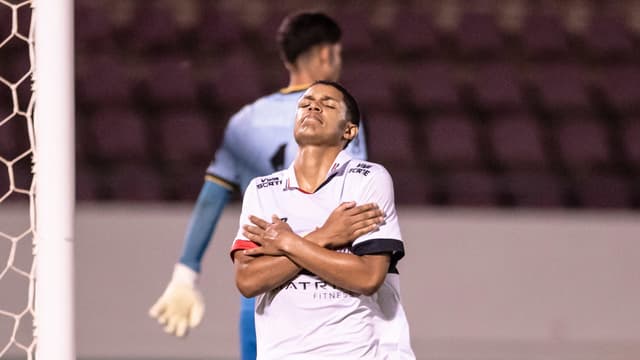 São Paulo avança na Copinha com cavadinhas de Ryan Francisco