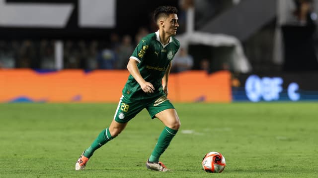 Palmeiras acerta venda de meia para clube dos Estados Unidos