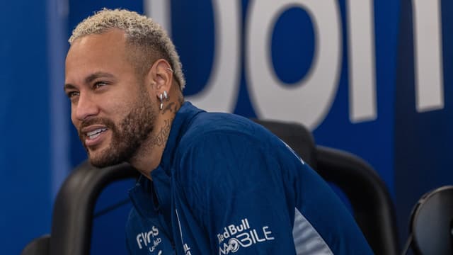 Gigante brasileiro inicia projeto para contratar Neymar