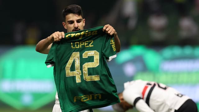 Abel não alivia e cobra jogador do Palmeiras: ‘está com dificuldade’
