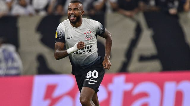 Corinthians vence o Água Santa e conquista feito raro no século