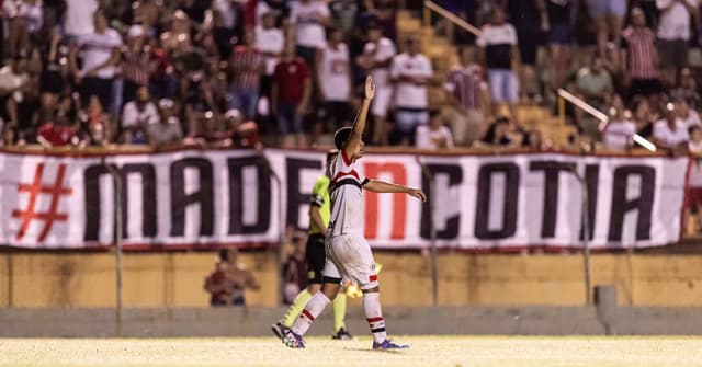 Artilheiro da Copinha idolatra Neymar e se define como ‘gelado’