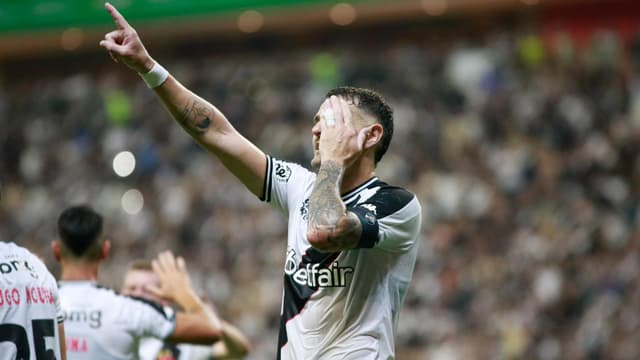 Em Manaus, Vasco bate o Madureira na estreia de Fábio Carille