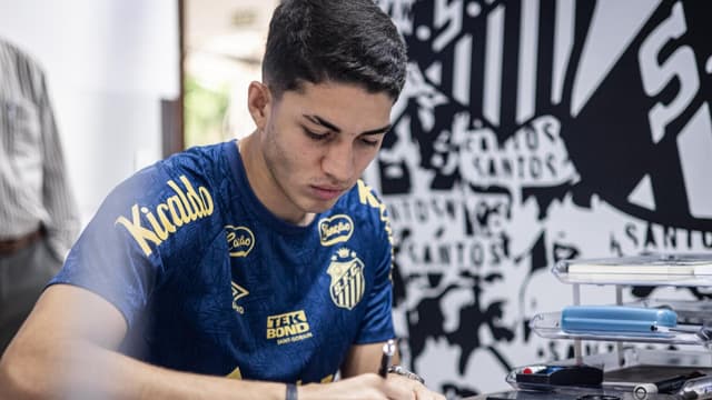 Botafogo acerta compra milionária junto ao Santos; veja detalhes