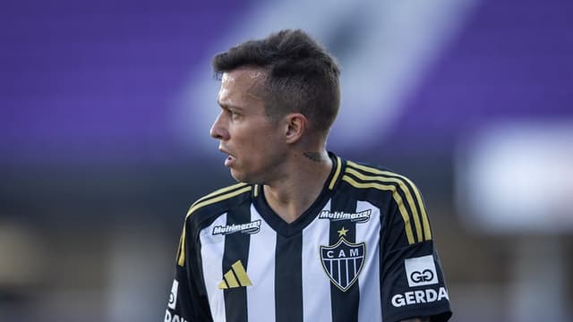 Atlético superou piores marcas e pode carimbar crise em clássico