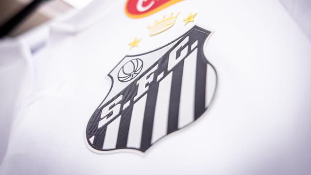 Santos fecha negócio de R$ 5 milhões e falta Leão assinar