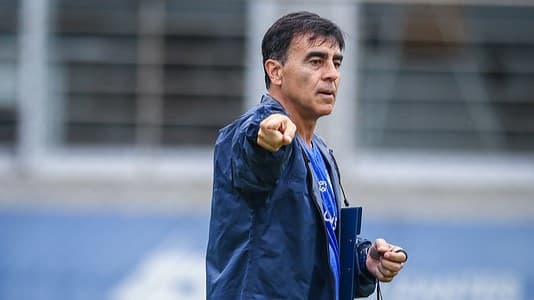 Grêmio mira novo alvo para substituir Marchesín; goleiro já jogou no Brasil