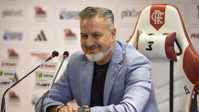 Flamengo avança por Vitão e molde de negociação envolve troca com Inter
