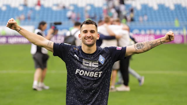 Vasco consegue acordo e argentino vai assinar por 3 anos