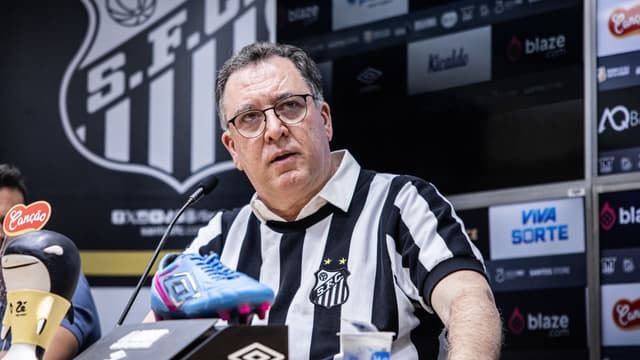 Santos muda de ideia e abre o bolso para comprar argentino