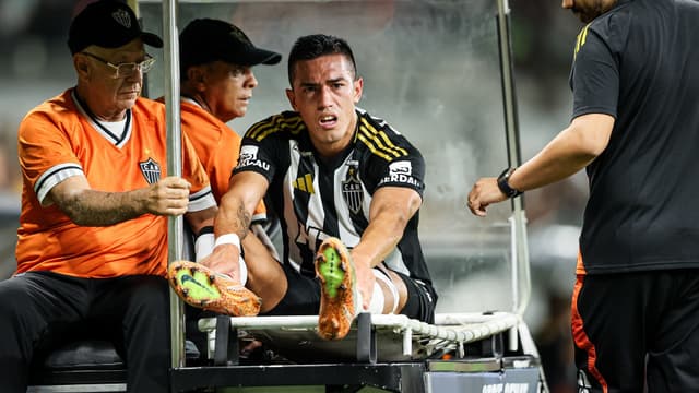 Dúvida para o Clássico: Atlético confirma lesão de Cuello