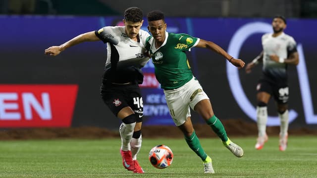 Hugo salva e Corinthians consegue empate contra o Palmeiras