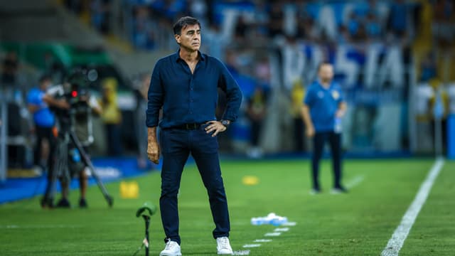 Gigante da Série A demite técnico após goleada