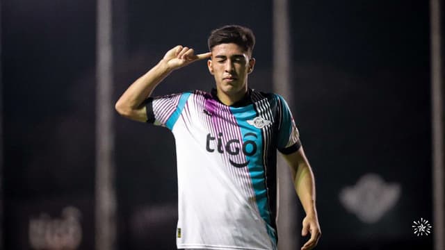 Fluminense fecha com melhor meia do futebol paraguaio; confira