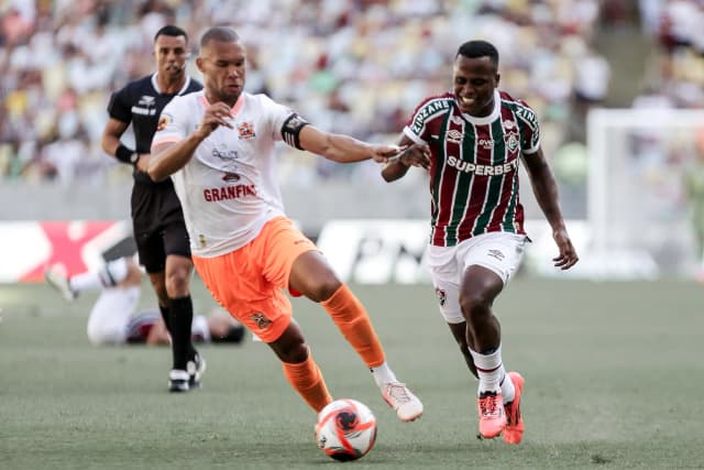 Arias destaca dia especial e vitória do Fluminense sobre o Nova Iguaçu pelo Carioca