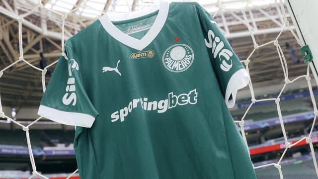 Marca dá ‘mãozinha’ e Palmeiras negocia três patrocínios